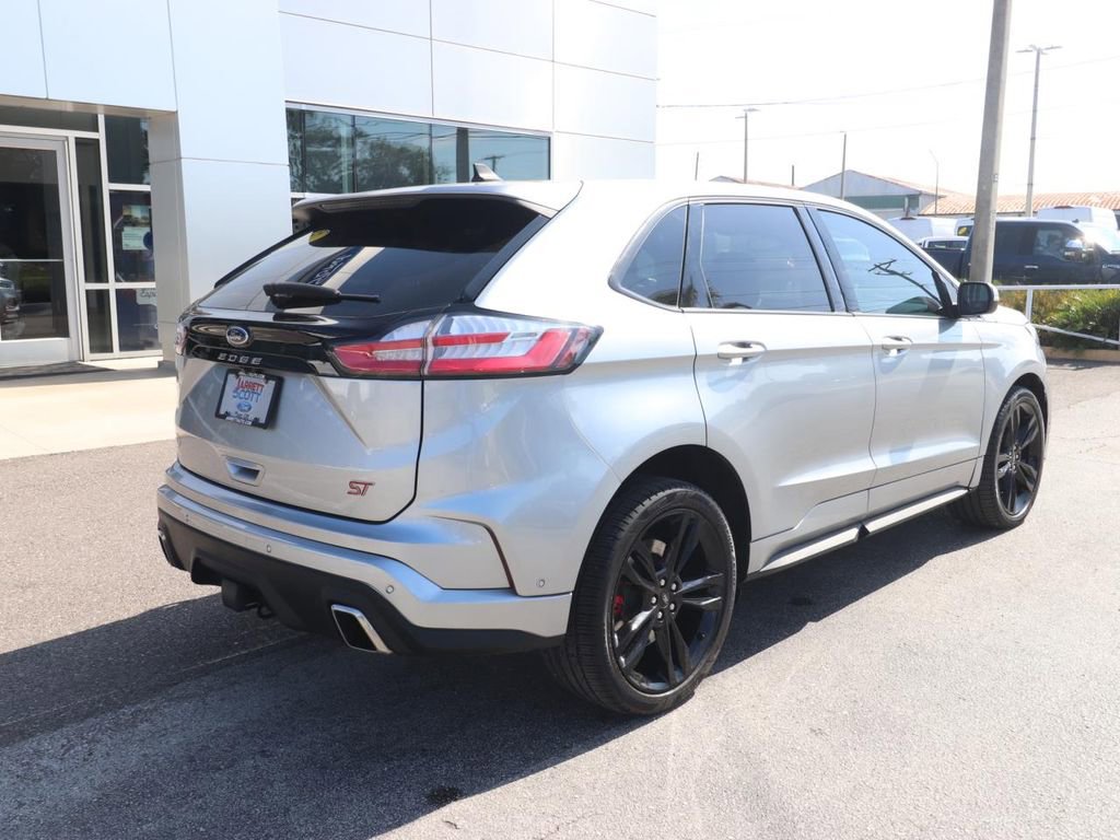 Used 2022 Ford Edge ST w/ Equipment Group 401A AWD/4WD image 14