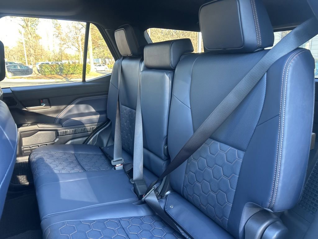 New 2026 Toyota 4Runner 4WD image 10