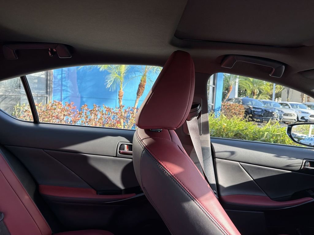 Used 2025 Lexus IS 350 F Sport image 16