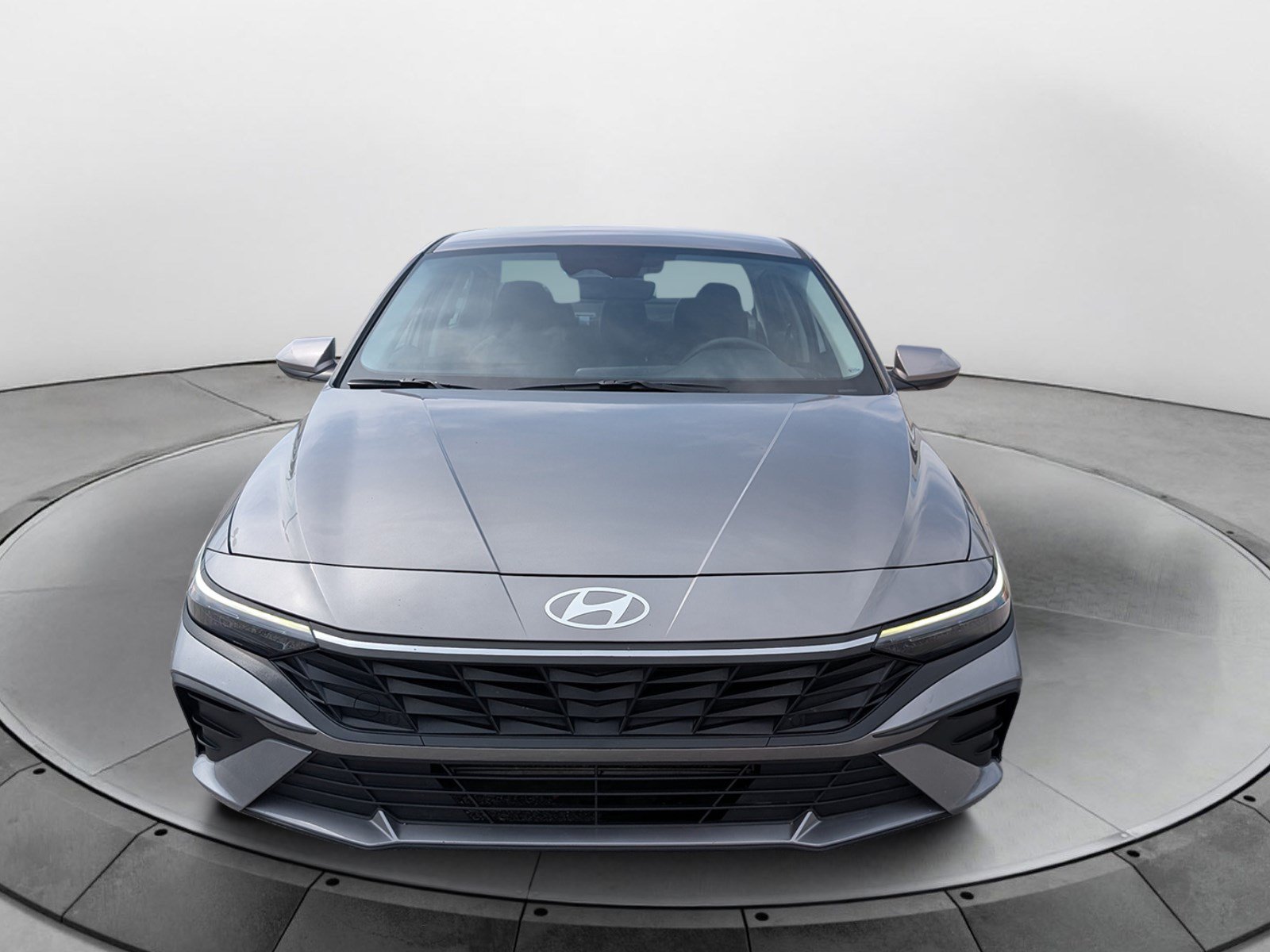Used 2024 Hyundai Elantra SEL FWD image 8