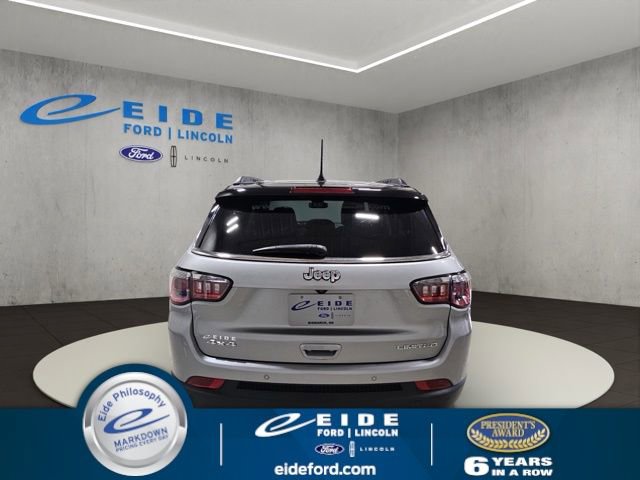 Used 2021 Jeep Compass Limited image 9