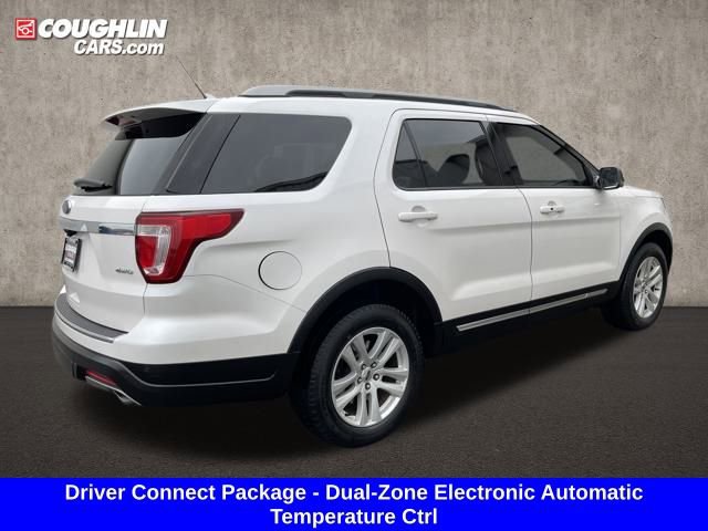 Used 2018 Ford Explorer XLT w/ Equipment Group 202A image 5