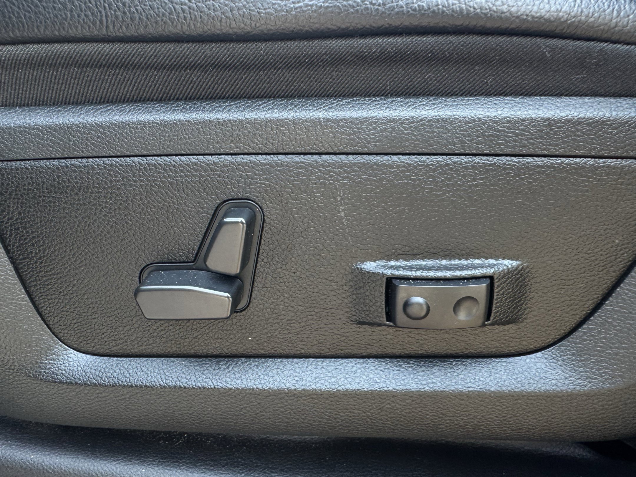 Used 2024 RAM 2500 Rebel AWD/4WD image 28
