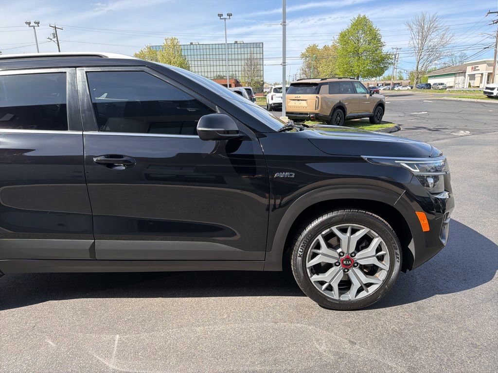 Certified 2021 Kia Seltos S AWD/4WD image 6