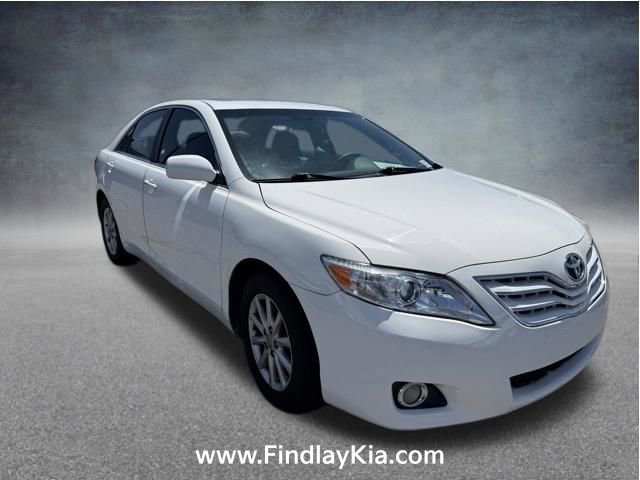 Used 2011 Toyota Camry XLE w/ SE/XLE Extra-Value Pkg FWD image 4