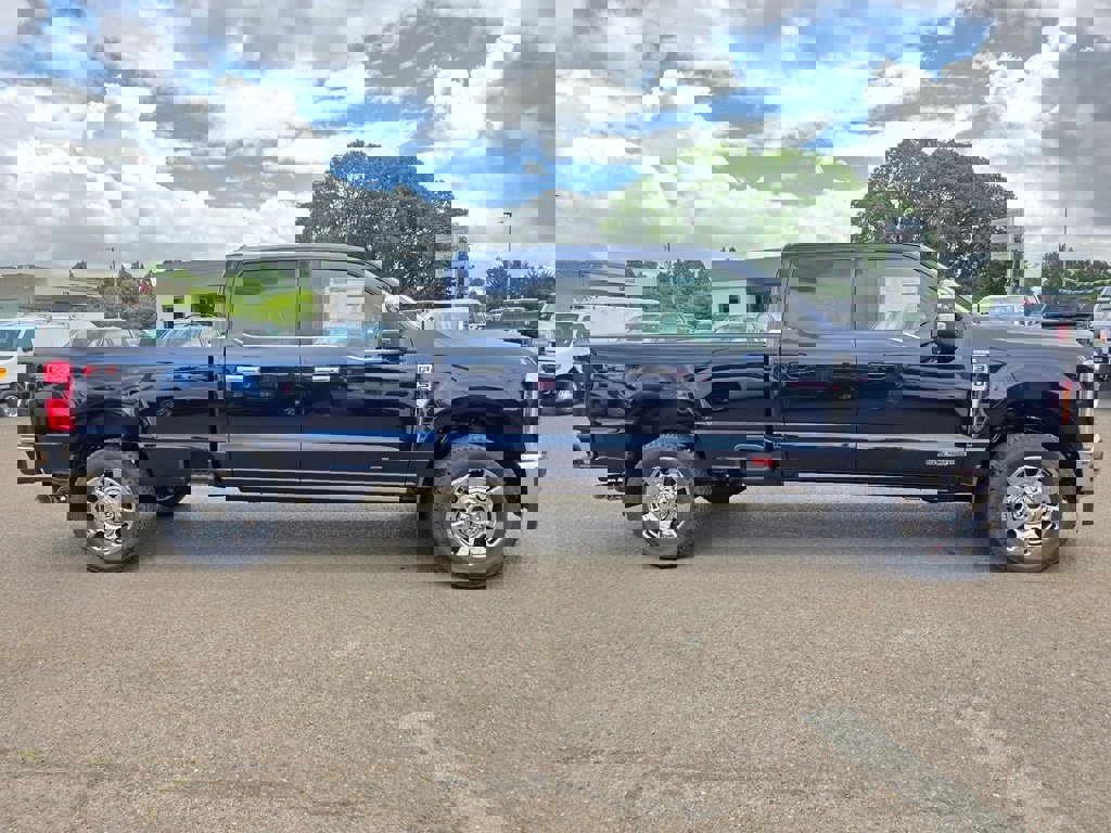 New 2025 Ford F350 King Ranch w/ Chrome Package image 6