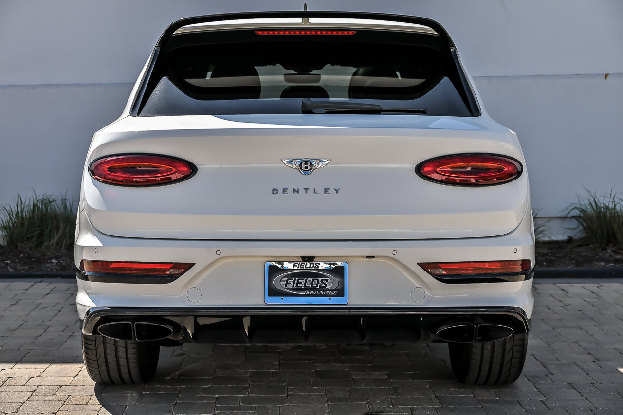 Certified 2022 Bentley Bentayga AWD/4WD image 13