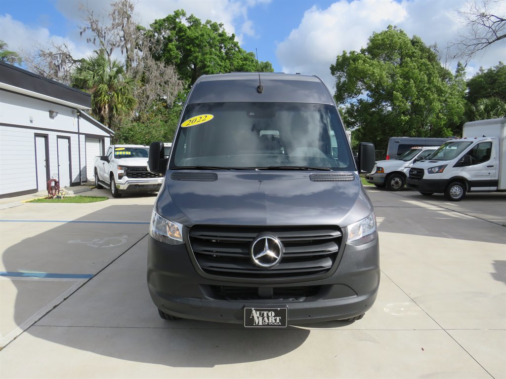 Used 2022 Mercedes-Benz Sprinter 4500 image 2