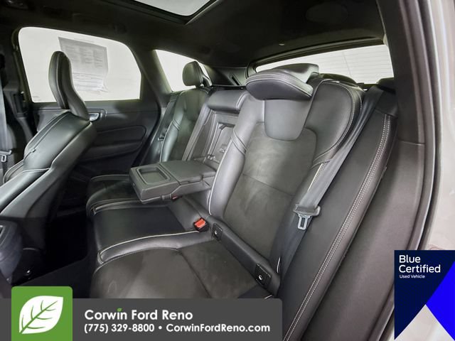 Used 2019 Volvo XC60 T5 R-Design w/ Protection Package Premier FWD image 29