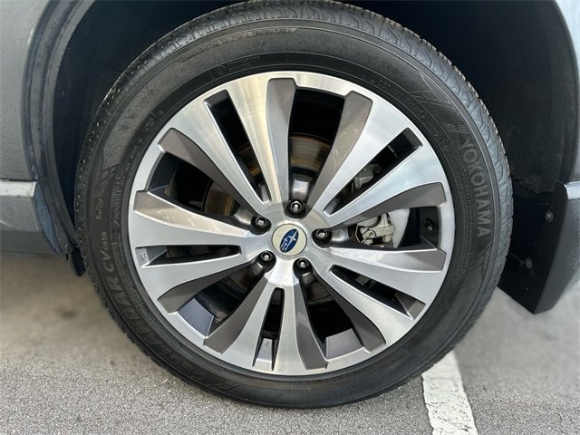 Used 2019 Subaru Ascent Touring w/ Popular Package #2A image 10