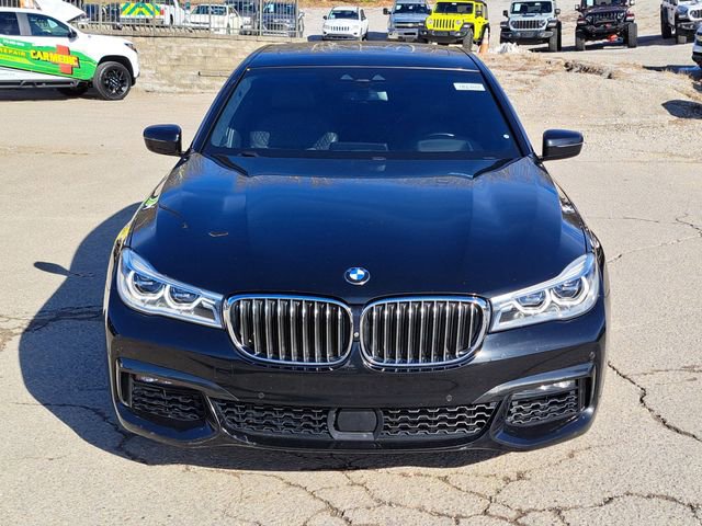 Used 2019 BMW 750i image 8