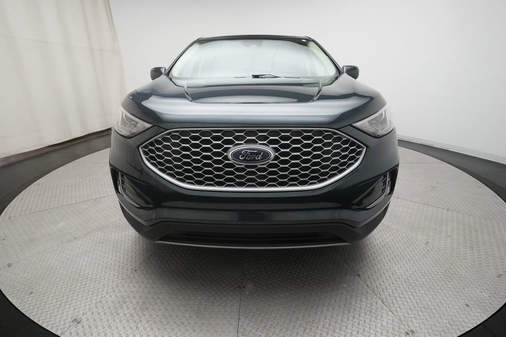 Used 2024 Ford Edge SEL w/ Convenience Package AWD/4WD image 11