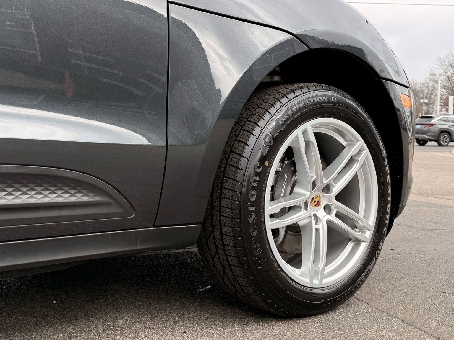 Used 2022 Porsche Macan image 11