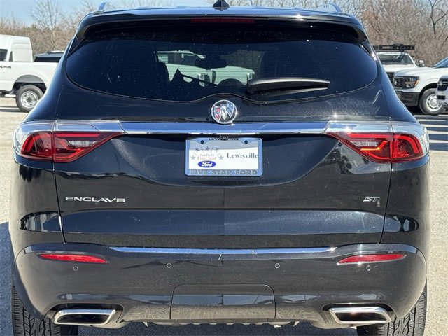 Used 2024 Buick Enclave Essence w/ Sport Touring Edition image 6