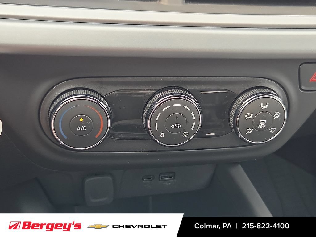 Certified 2024 Chevrolet Trax LS FWD image 18