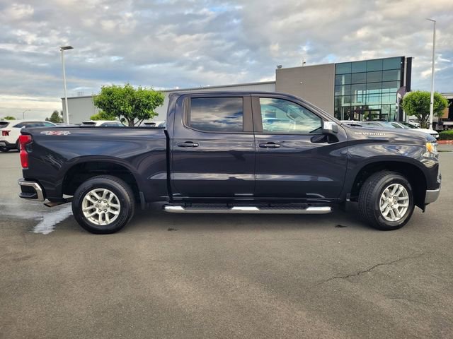 Used 2022 Chevrolet Silverado 1500 LT image 3