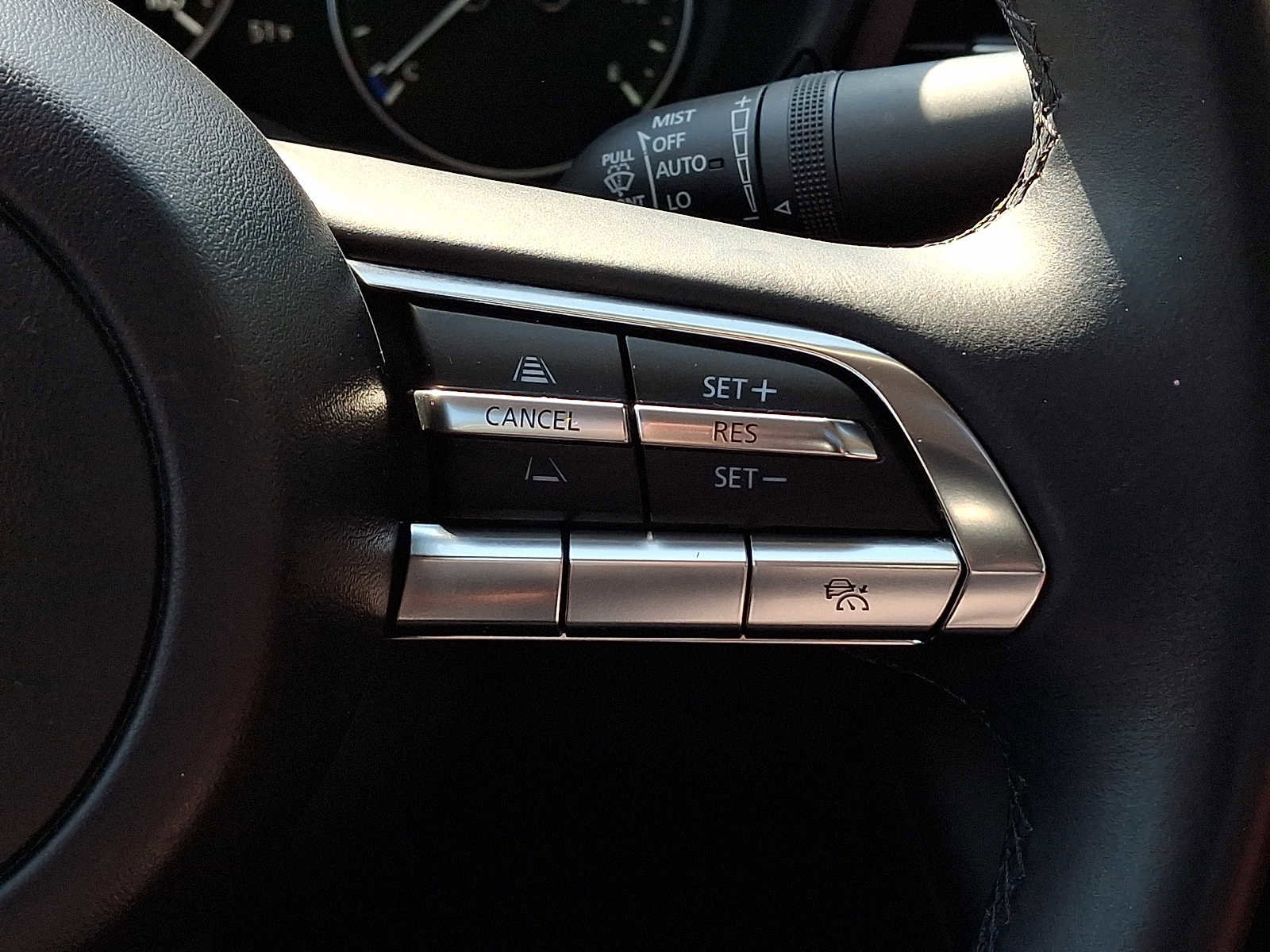 Used 2023 MAZDA MAZDA3 s FWD image 28