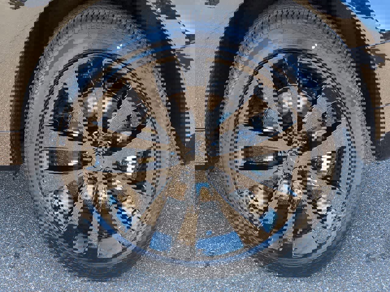 New 2026 Land Rover Range Rover Sport Dynamic SE AWD/4WD image 13