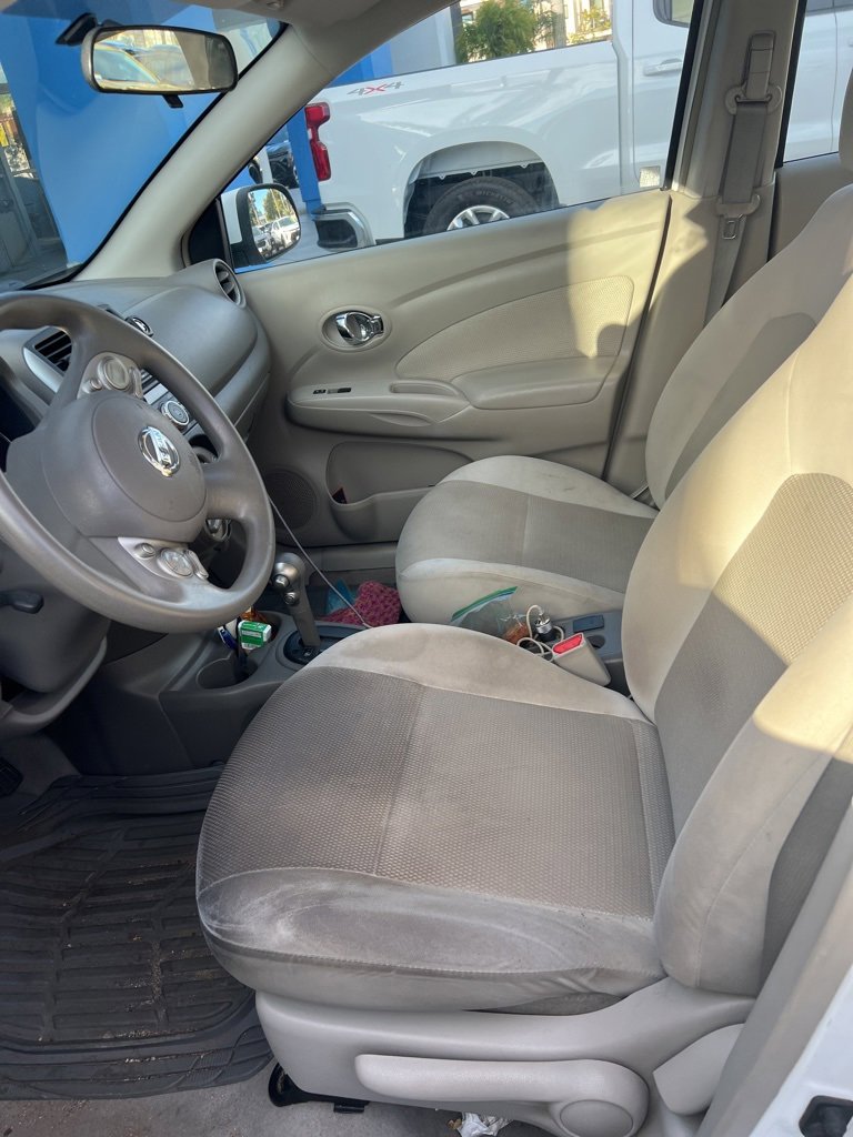 Used 2012 Nissan Versa SL image 9