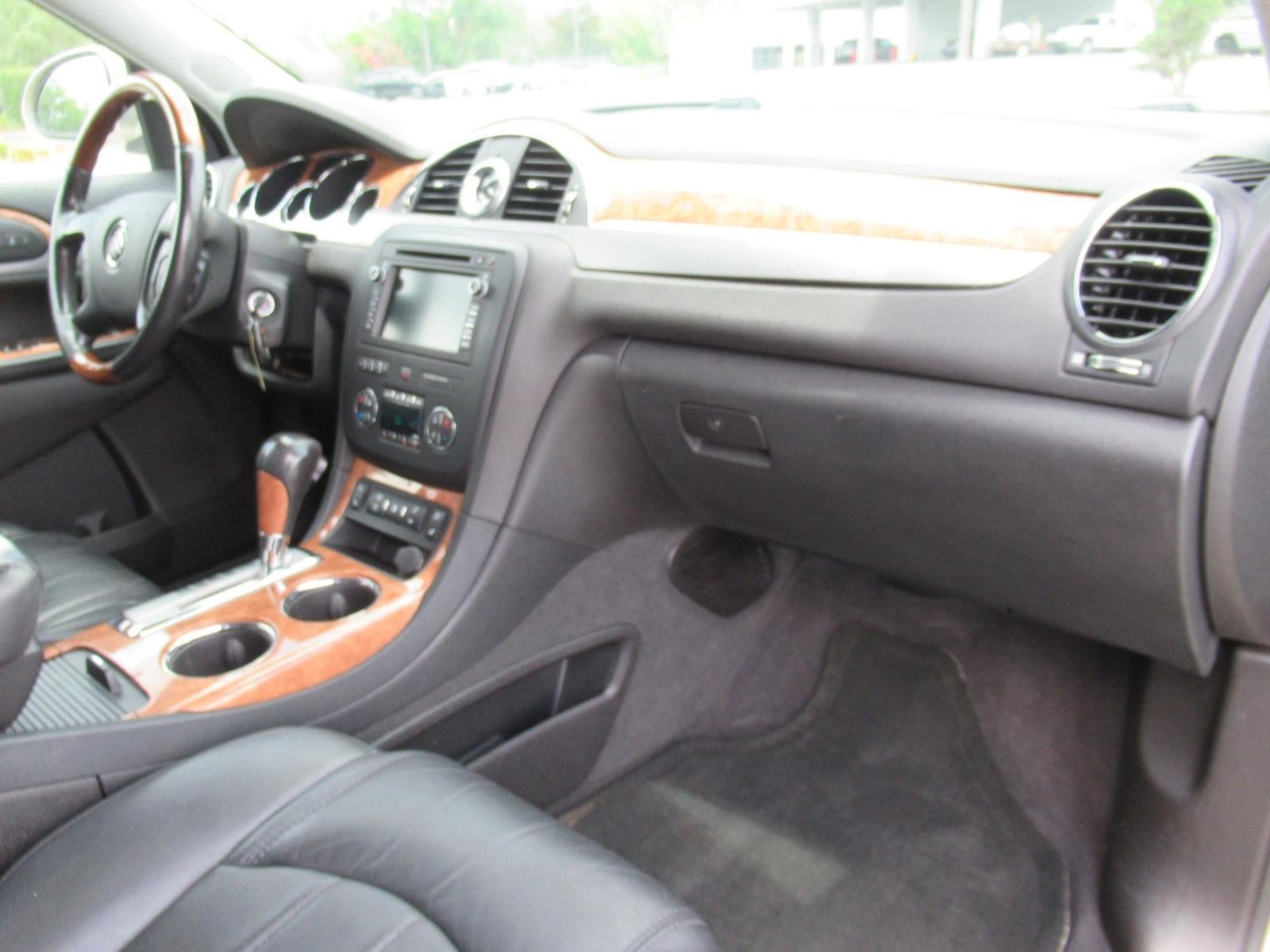 Used 2012 Buick Enclave Premium FWD image 11