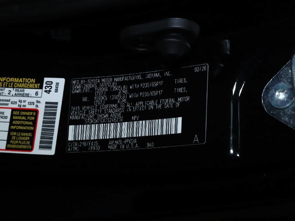 Certified 2026 Toyota Sienna LE AWD/4WD image 18