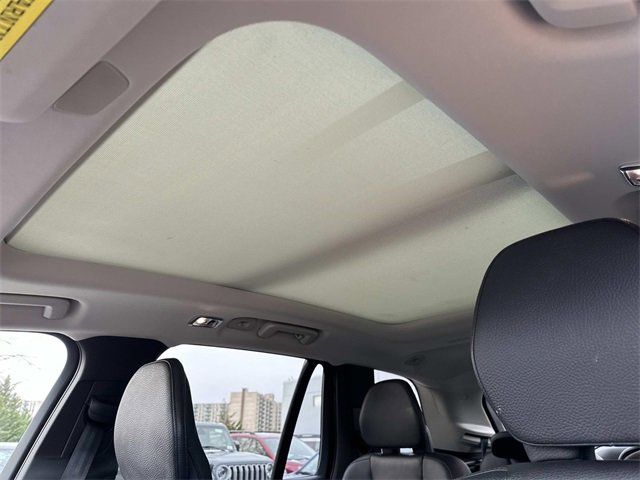 Used 2022 Volvo XC90 T6 Momentum image 24