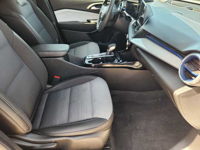 Used 2024 Chevrolet Trax LT FWD image 14