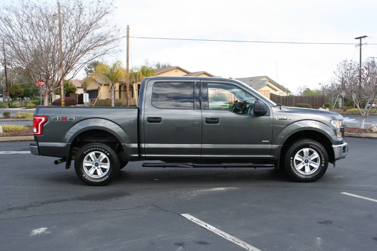 Used 2016 Ford F150 XLT image 4