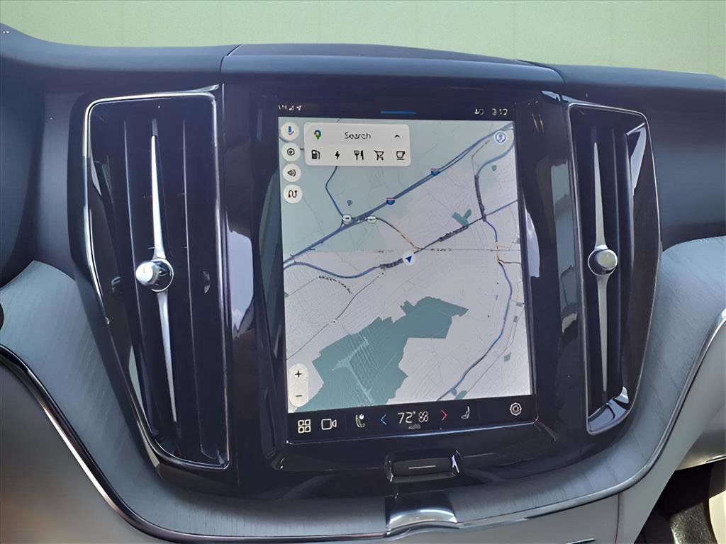 Used 2025 Volvo XC60 T8 Plus w/ Protection Package Premier image 25