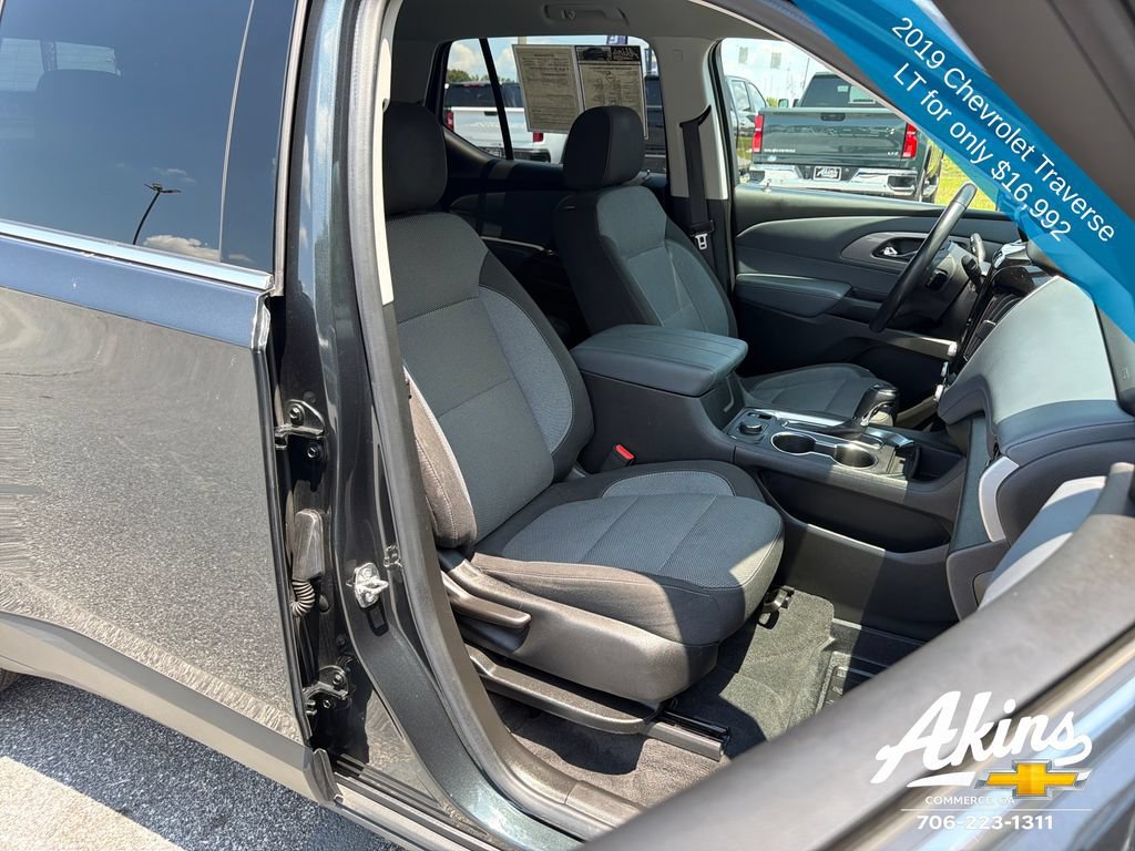 Certified 2019 Chevrolet Traverse LT FWD image 22