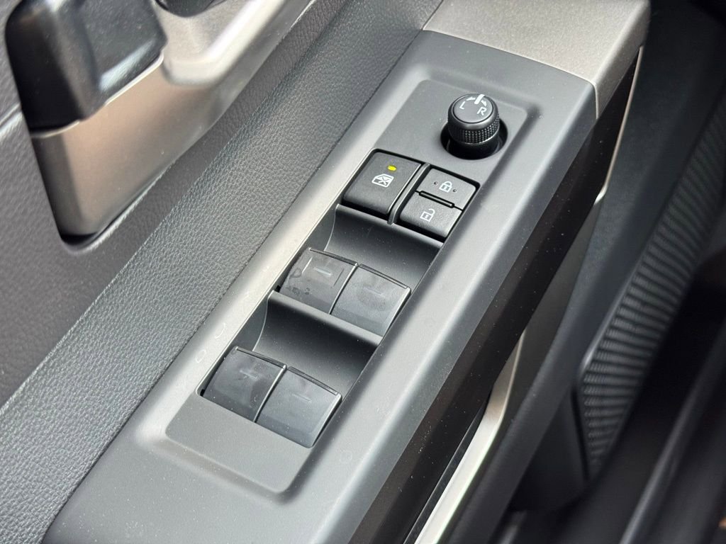 New 2026 Toyota Tundra SR5 AWD/4WD image 17