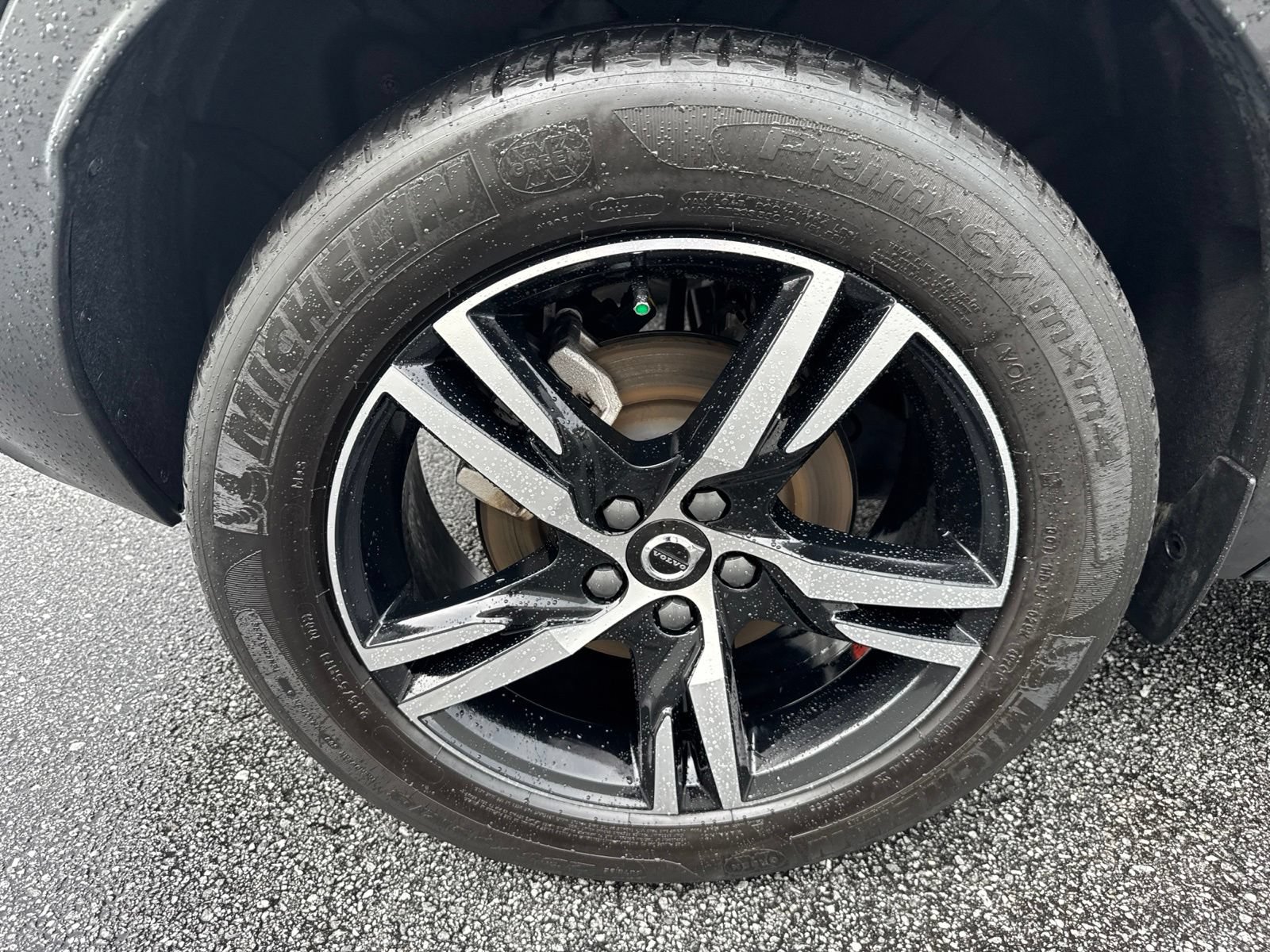 Used 2025 Volvo XC40 B5 Core AWD/4WD image 9