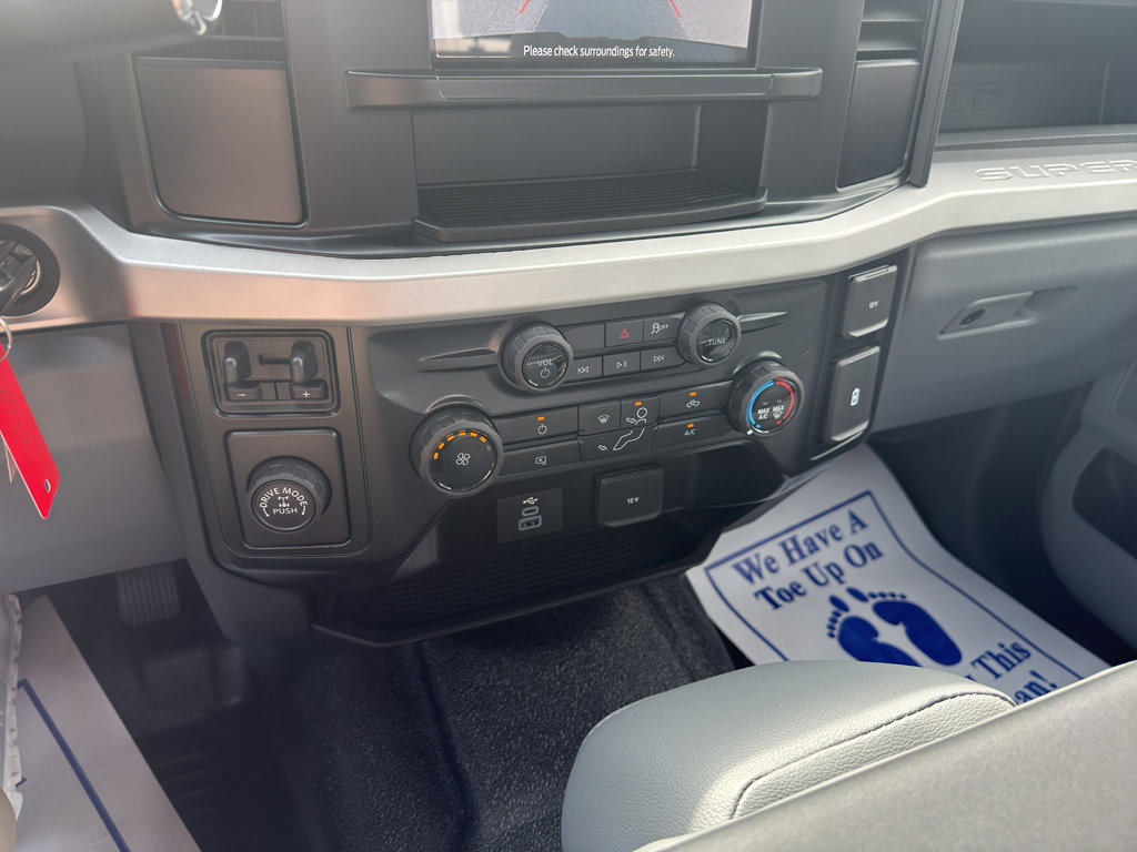 New 2025 Ford F350 XL w/ XL Chrome Package image 20