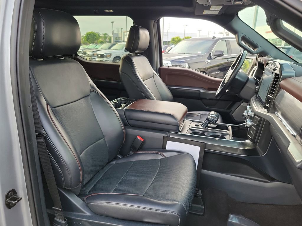 Used 2021 Ford F150 Lariat w/ Equipment Group 502A High image 19