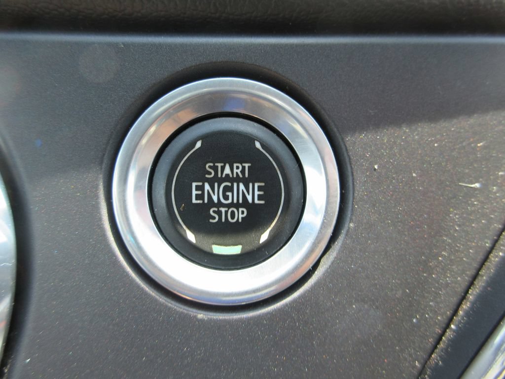 Certified 2020 Chevrolet Blazer Premier w/ Driver Confidence II Package FWD image 31