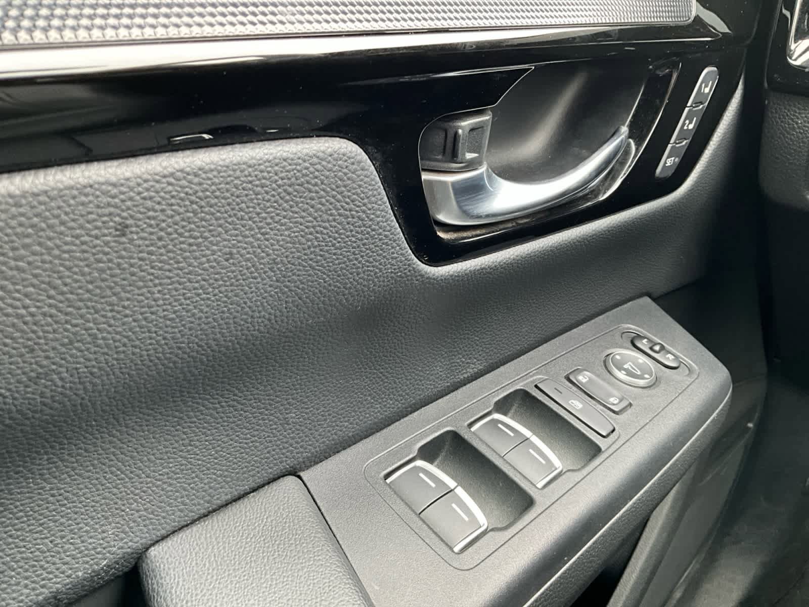 Used 2024 Honda CR-V EX-L image 23