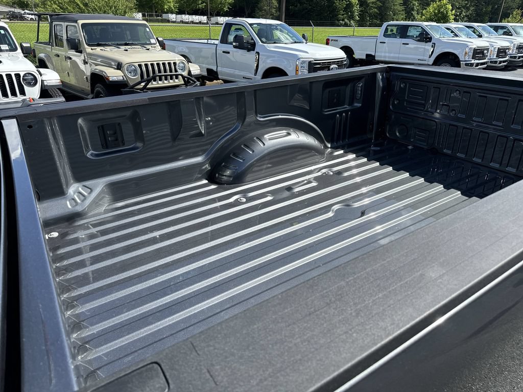 New 2025 Ford F350 XL w/ XL Chrome Package RWD image 15