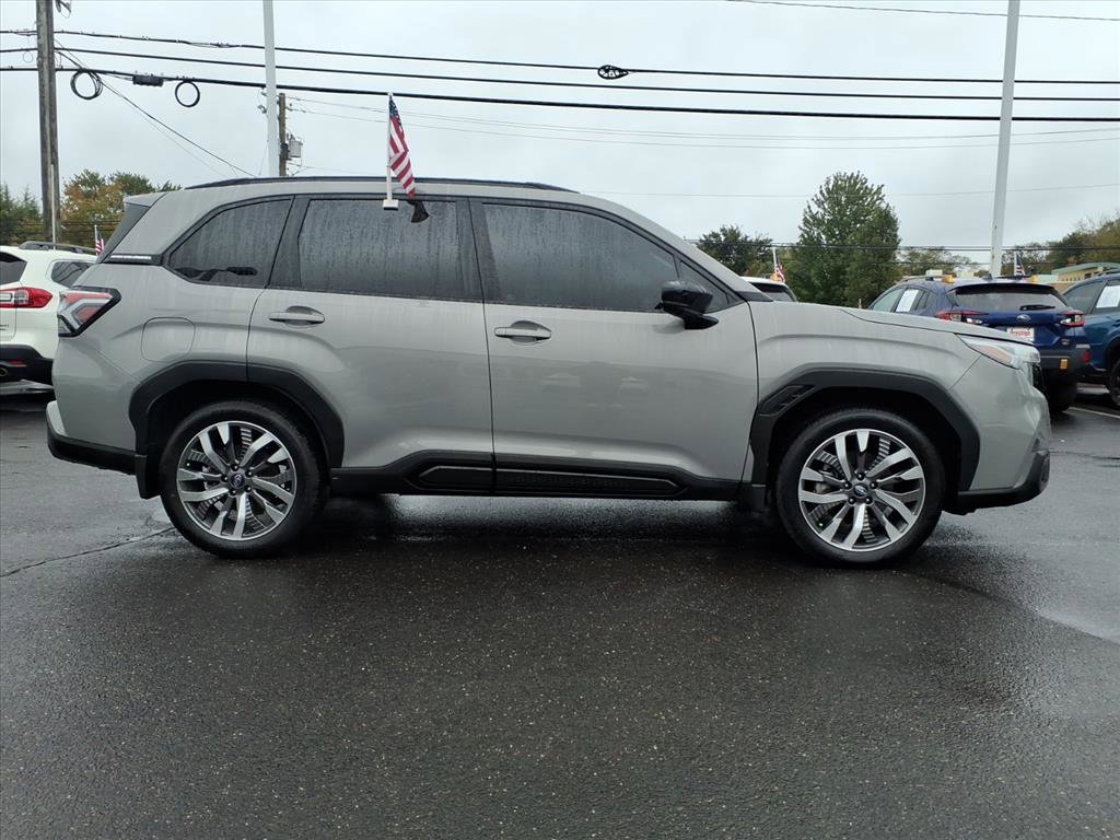 Used 2025 Subaru Forester Touring w/ Popular Package - Touring image 7