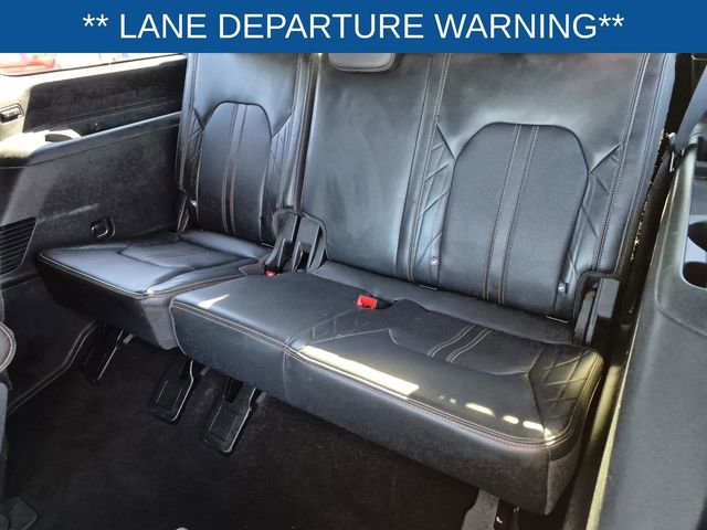 Used 2023 Ford Expedition Platinum image 28
