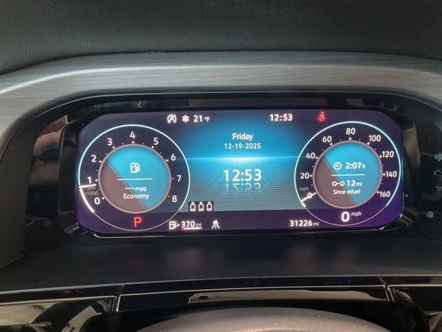 Used 2025 Volkswagen Atlas Cross Sport SE image 14