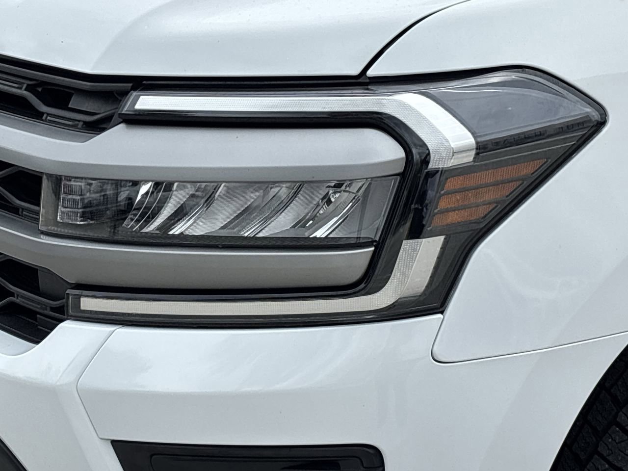 Certified 2024 Ford Expedition Max XLT image 6