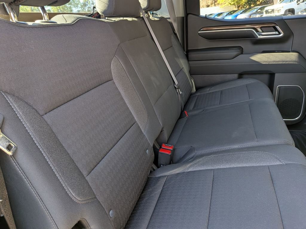 Used 2022 Chevrolet Silverado 1500 LT image 28