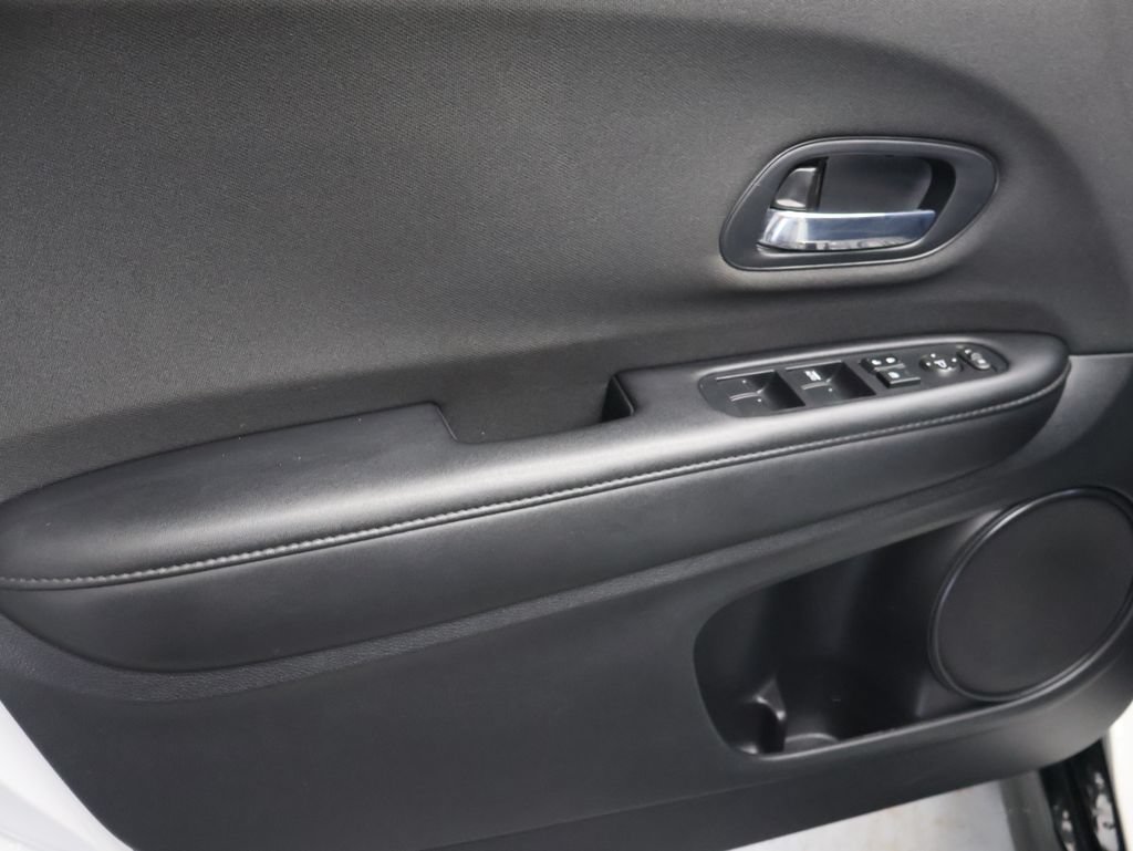 Used 2022 Honda HR-V Sport image 15
