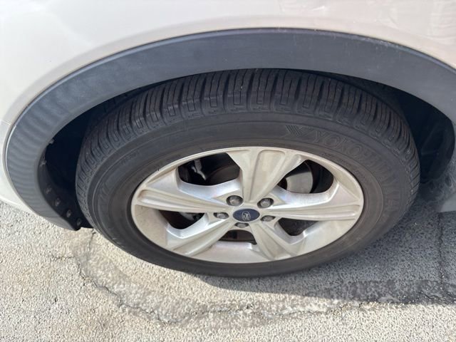 Used 2016 Ford Escape SE FWD image 11