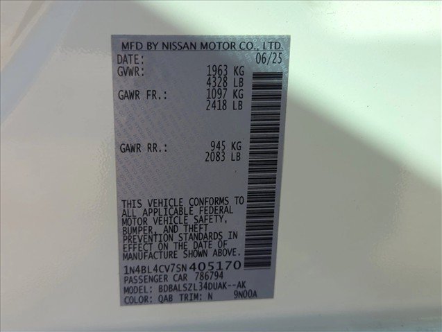 Used 2025 Nissan Altima 2.5 SR w/ SR Premium Package FWD image 24