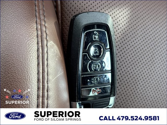 Used 2025 Lincoln Navigator Reserve AWD/4WD image 48