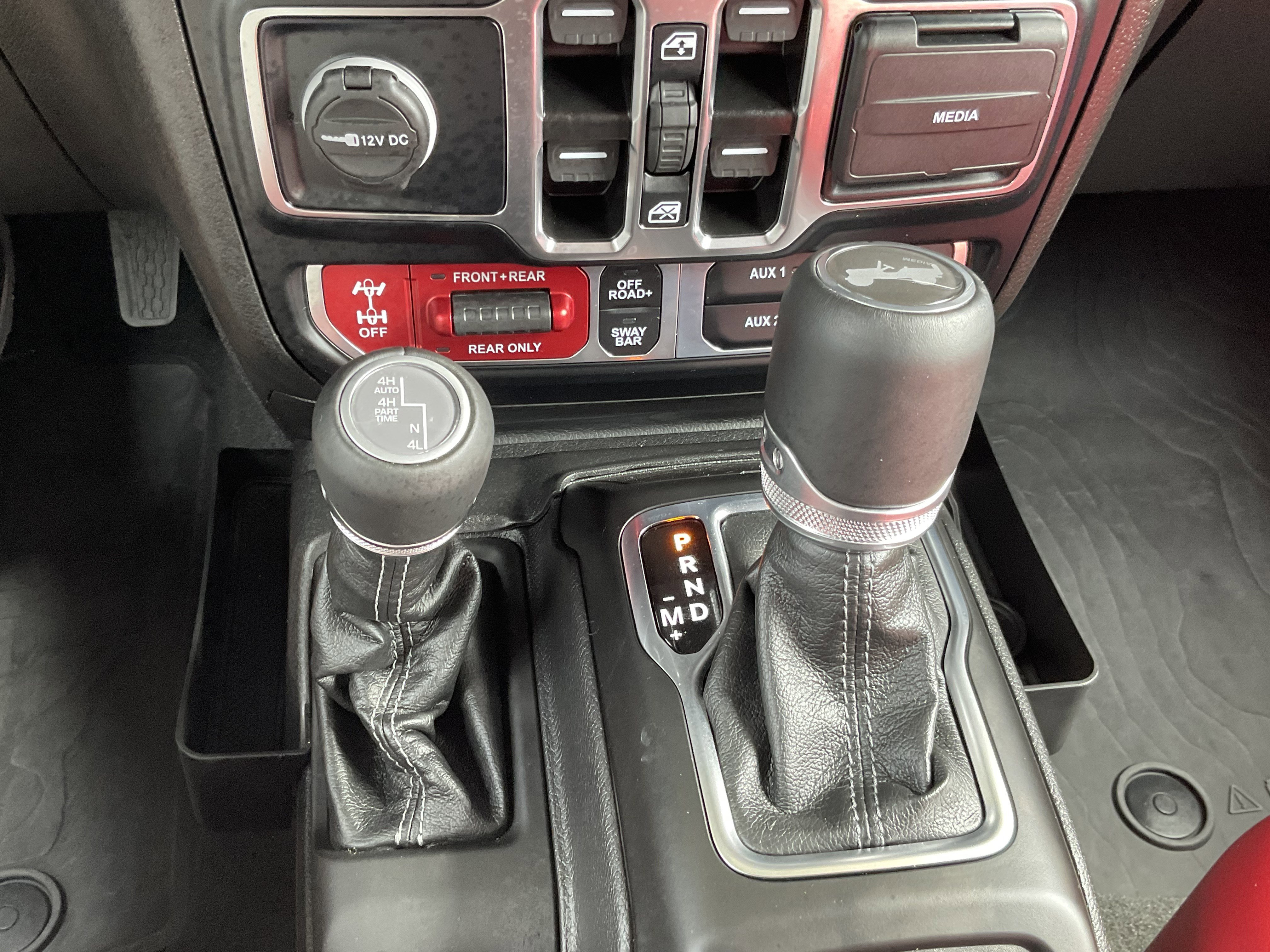 Used 2024 Jeep Wrangler Unlimited Rubicon 392 image 21