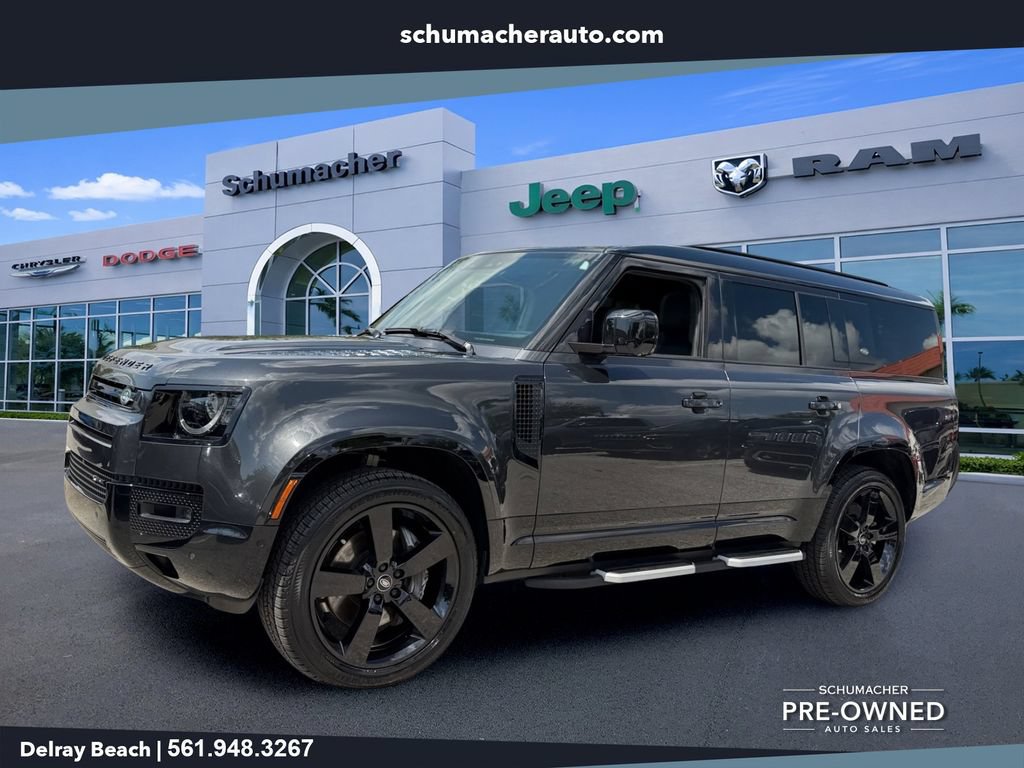 Used 2023 Land Rover Defender 130 X-Dynamic SE AWD/4WD image 3