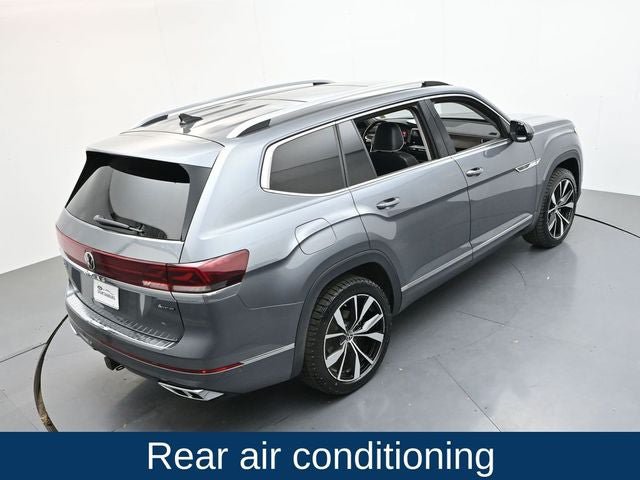 Used 2024 Volkswagen Atlas SEL Premium R-Line AWD/4WD image 29