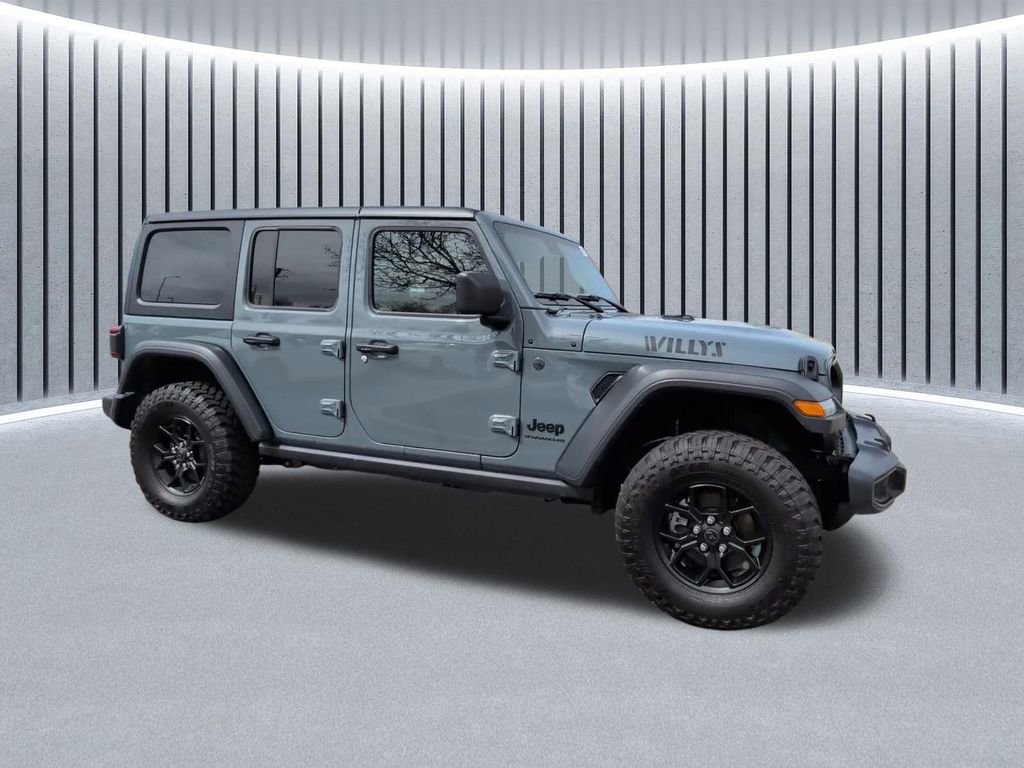 Used 2024 Jeep Wrangler Willys image 3